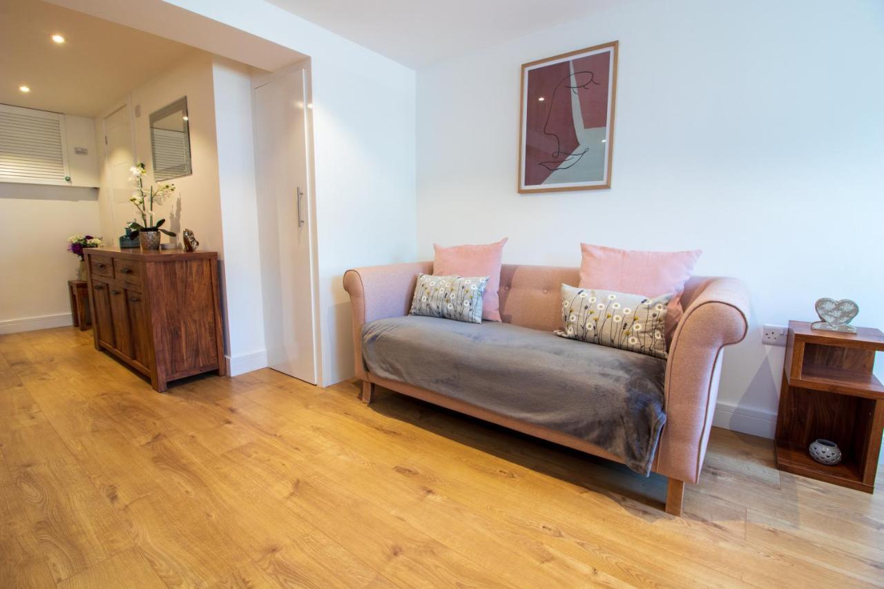 Stylish Studio In The Heart Of The English Riviera 토키 외부 사진